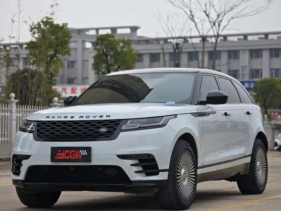 Land Rover Range Rover Velar P250 Gloss Black Collector's Edition 2022