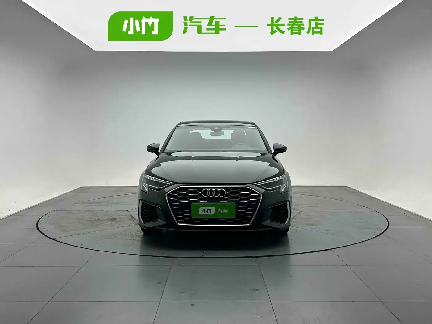 Audi A3 A3L Limousine 35 TFSI Luxury Sport 2023 — фото 2