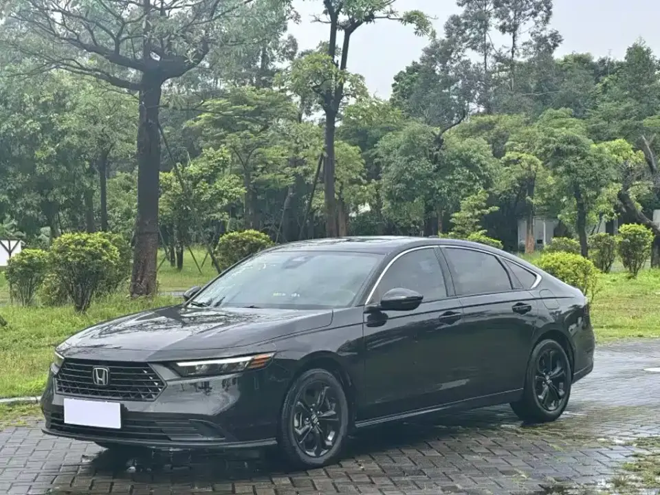 Honda Accord 260TURBO Luxury Edition 2025