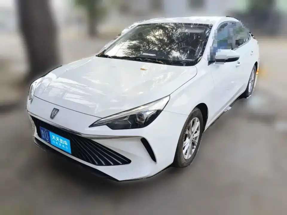 Roewe i5 1.5L CVT Luxury Edition 2025