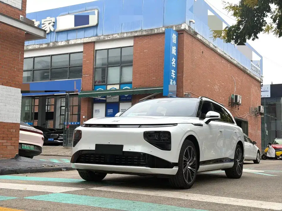 XPeng G9 Model Long Range Ultra 2025