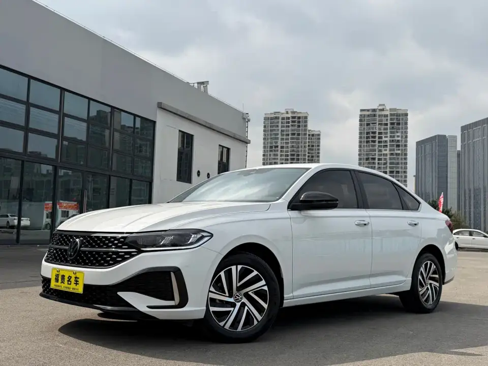 Volkswagen Lavida Model 300TSI DSG Starlight Full Comfort Edition 2025