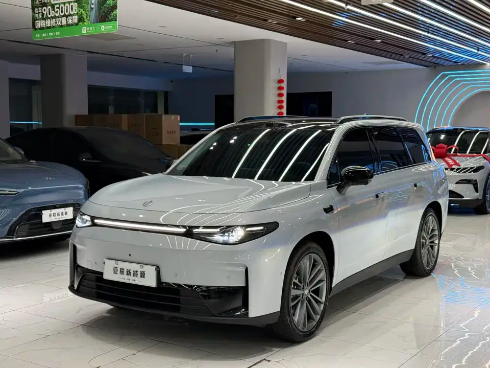Leapmotor C16 Pure Electric 630 LiDAR Premium Edition 5-seater 2025