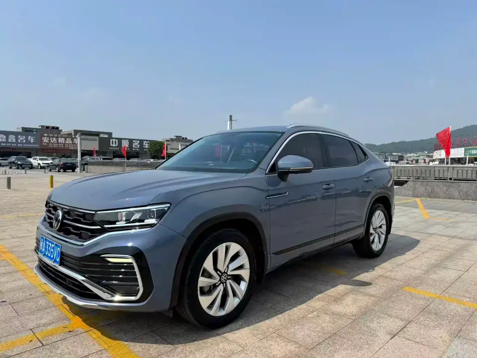 Volkswagen Tayron X 330TSI 2WD Premium Smart Edition 2021