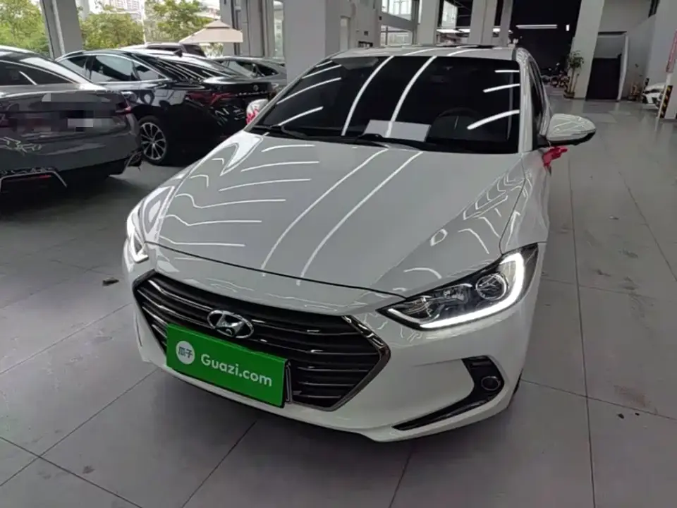Hyundai Elantra Model 1.6L Automatic Smart Elite 2019