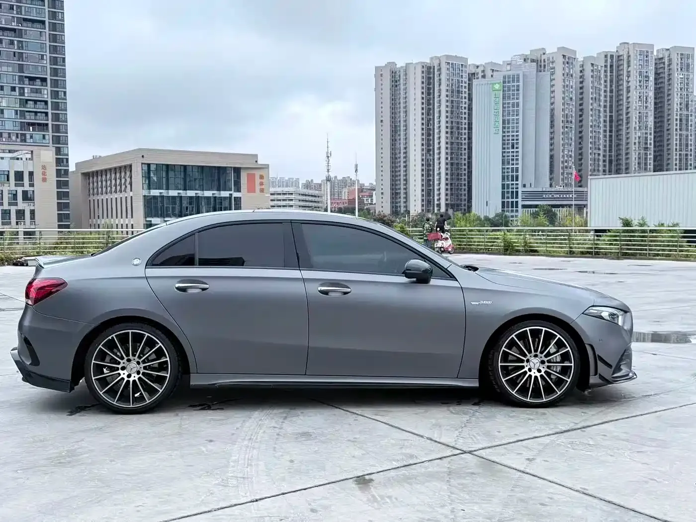 Mercedes-Benz A-Class AMG AMG A 35 L 4MATIC 2023 — фото 8