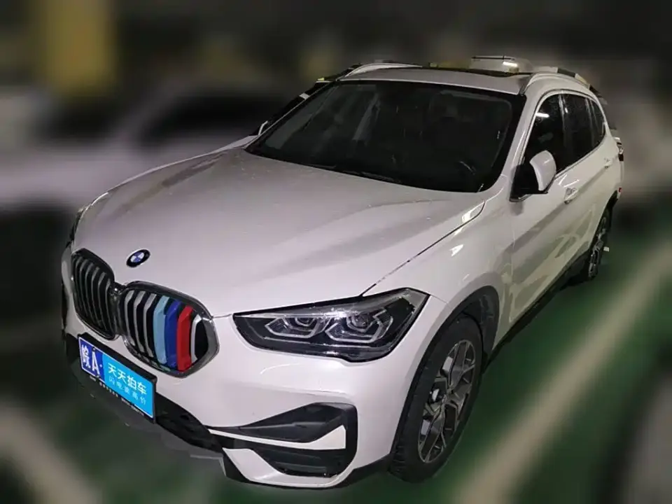 BMW X1 sDrive25Li Leading 2022