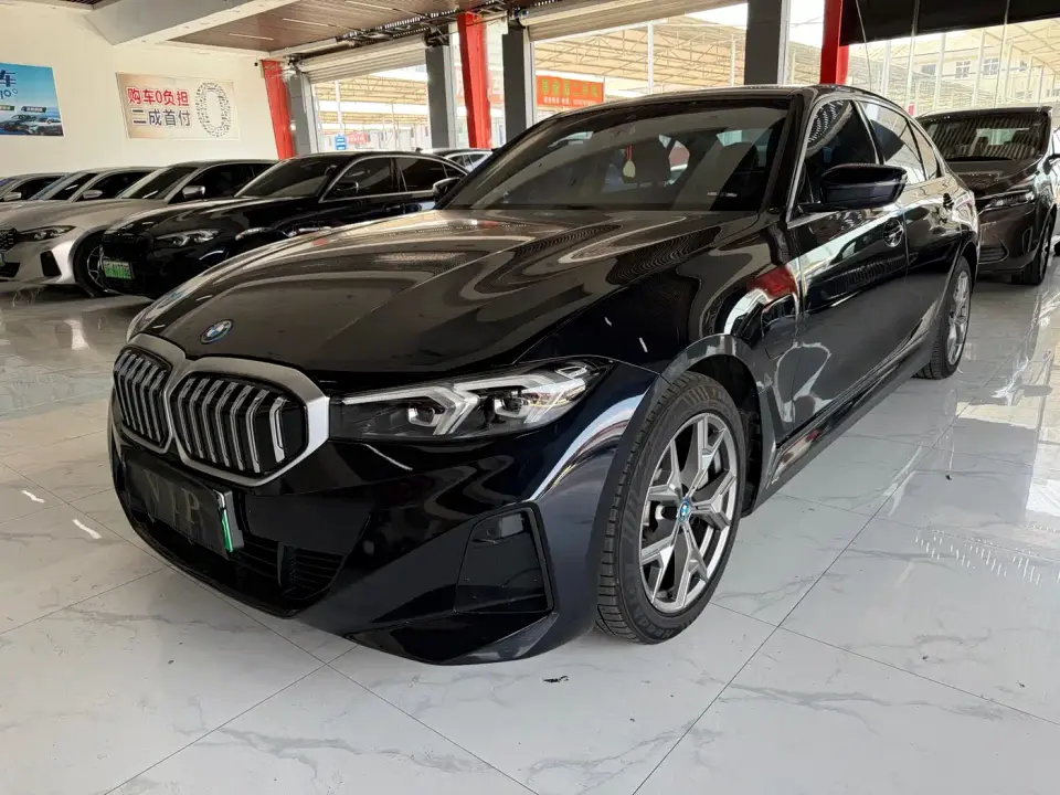 BMW i3 eDrive 35 L 2024