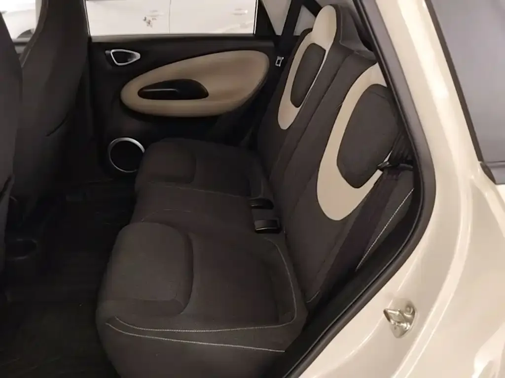 Wuling Motors Wuling Bingo 333km Quick Enjoy Version 2024 — фото 17
