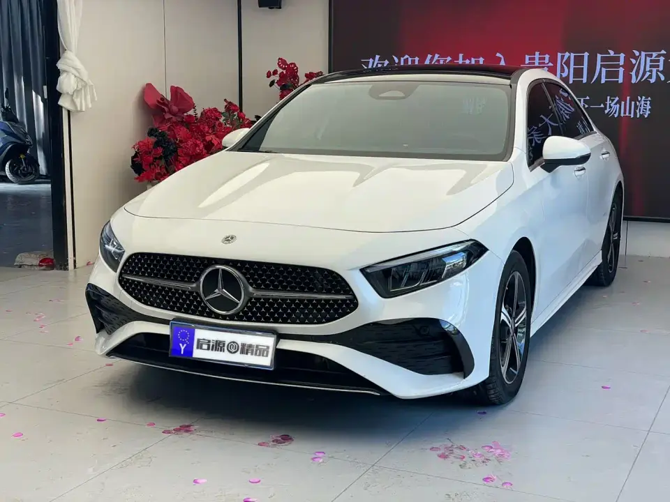 Mercedes-Benz A-Class A 200 L Fashion 2023