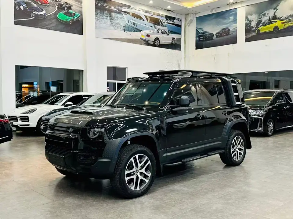 Land Rover Defender Model 110 3.0T P400 Dark Special Edition 2023