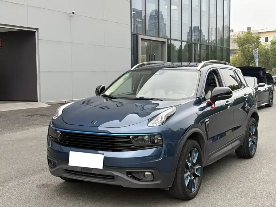 Lynk & Co 01 2.0T 2WD Pro Version 2019