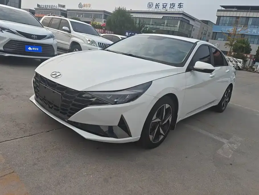 Hyundai Elantra 1.5L CVT GLX Elite Edition 2021