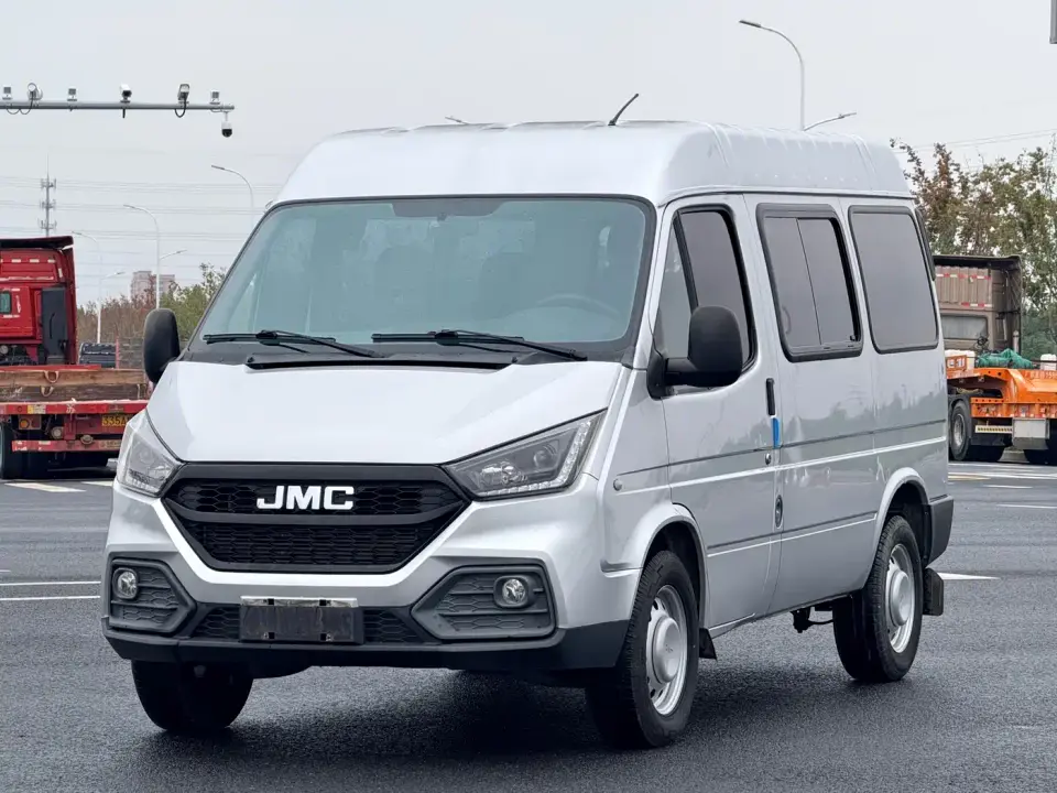 Jiangling Tesun 2.8T Space King Standard Short Wheelbase Medium-High Roof 6-Seater Diesel China VI JX493 2022