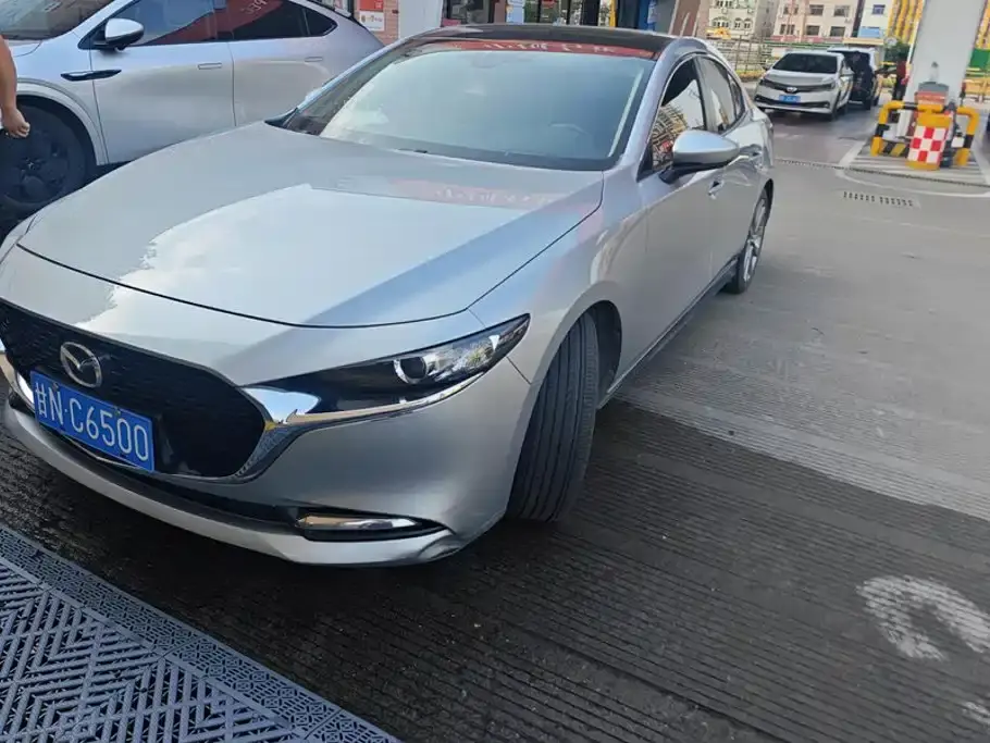 Mazda Mazda3 Axela 2.0L Automatic Zhi Hao Edition 2021