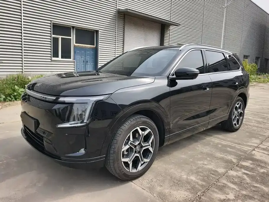 Jetour Shanhai L7 PLUS Base Model 7-Seater 2025
