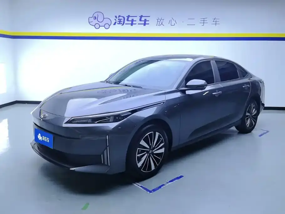 Changan Qiyuan A05 Model True Fragrance Edition 70 Surpass 2025