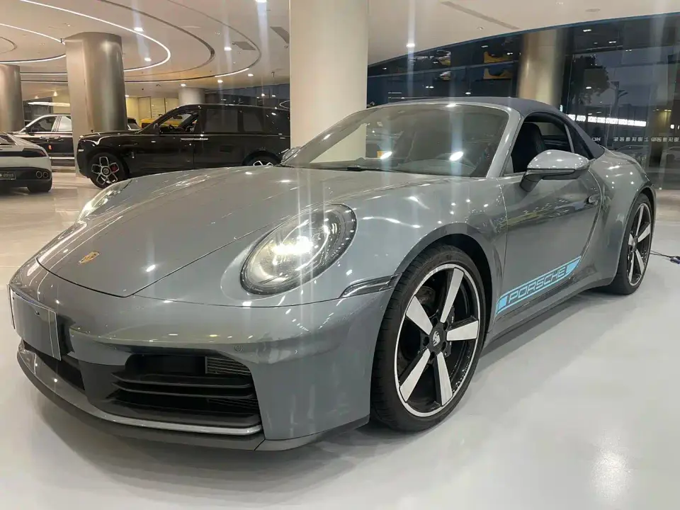 Porsche 911 Carrera Cabriolet 3.0T 2025