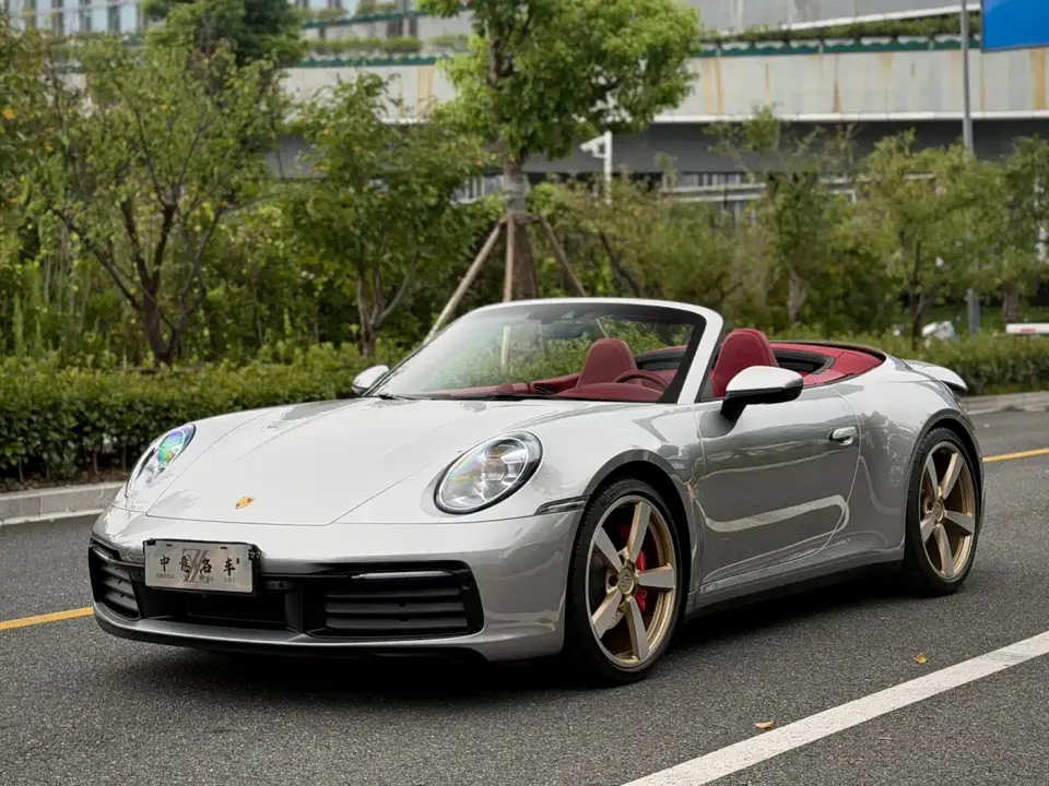 Porsche 911 Carrera Cabriolet 3.0T 2021