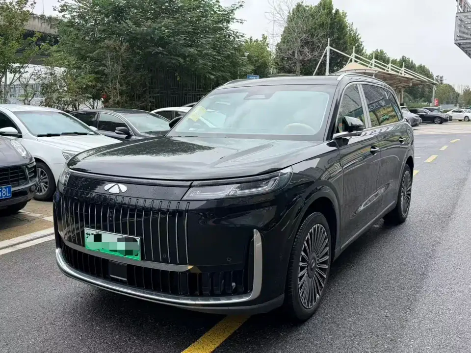 Chery Fengyun Fengyun T11 220 AWD Dual IMAX Theater Edition 2026