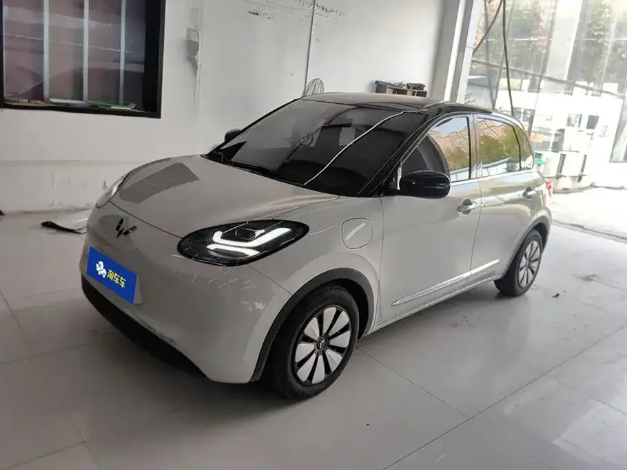 Wuling Motors Wuling Bingo Model 333km Telepathic Connect+ Version 2024