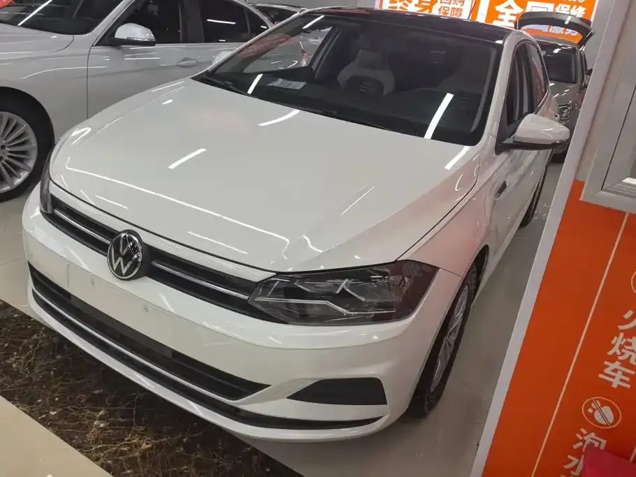 Volkswagen Polo Plus 1.5L Automatic Trendy Smart Premium Edition 2021