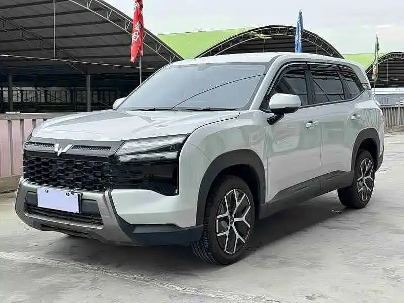 Wuling Motors Starlight 560 Model 1.5T 6MT Comfort Version 2026