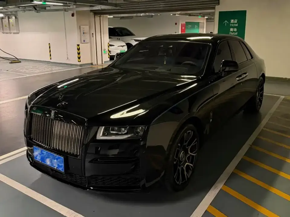 Rolls-Royce Ghost 6.7T Black Badge 2023
