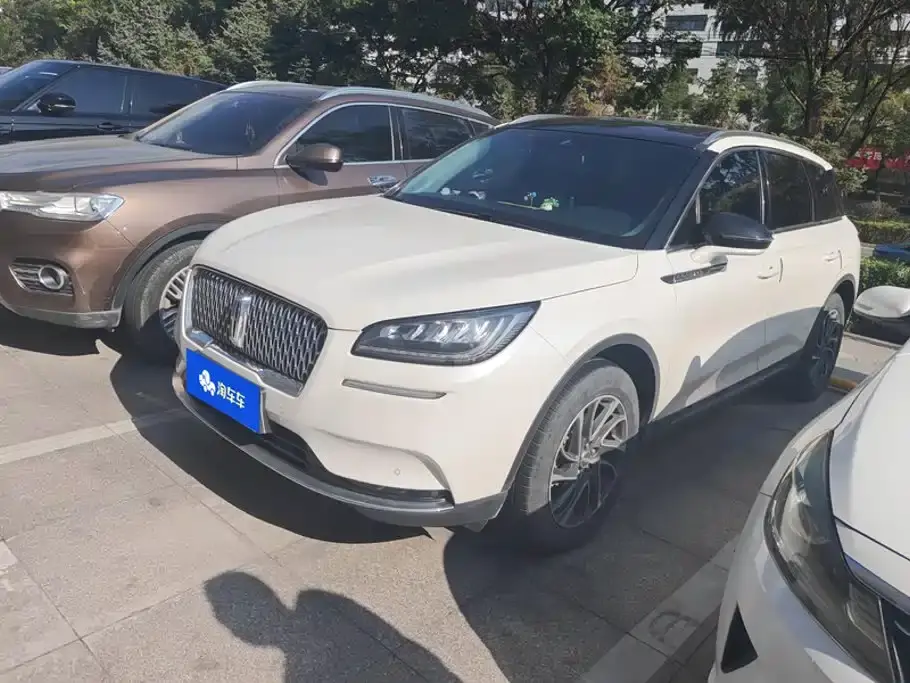 Lincoln Adventurer 2.0T 2WD Premium Elegance Edition 2020