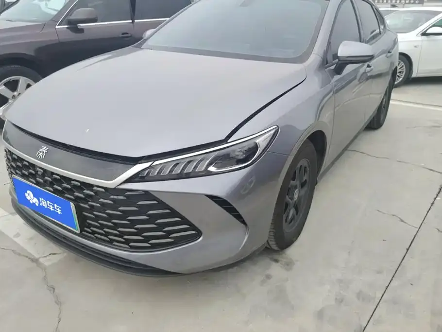 BYD Qin PLUS DM-i Smart Drive 55KM Leader 2025