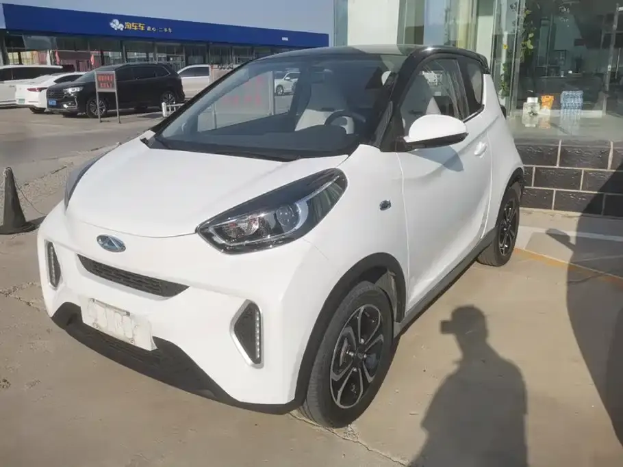 QQ New Energy Little Ant 200K Fans Edition Energy Version (NCM Battery 301km) 2021