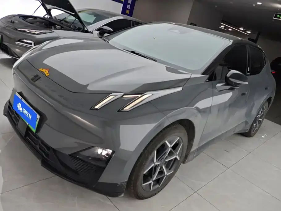 Lynk & Co Z20 530km RWD Pro 2025