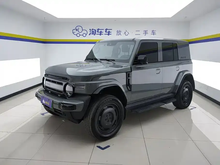 iCar V23 FWD Premium Model 2025