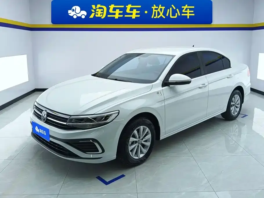 Volkswagen Bora 200TSI DSG Smooth Ride Edition 2024