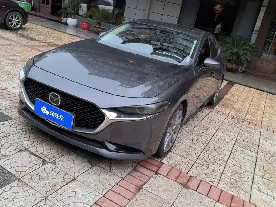 Mazda Mazda3 Axela 2.0L Automatic Premium Edition 2021