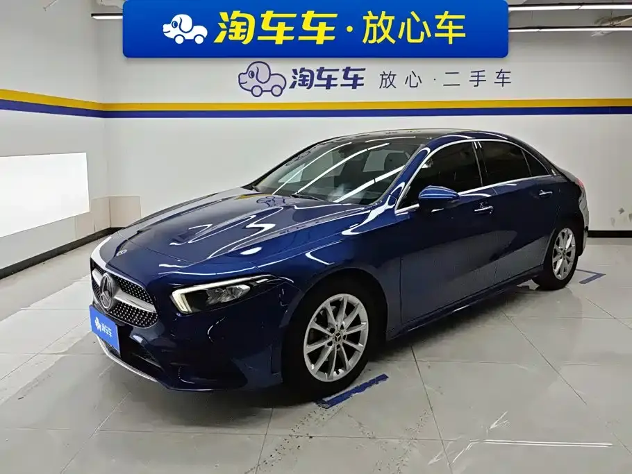 Mercedes-Benz A-Class Facelift A 200 L Sport Sedan Fashion Style 2022