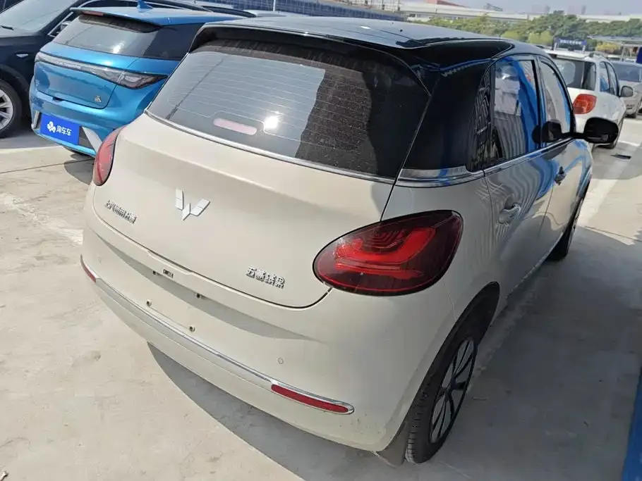 Wuling Motors Wuling Bingo 333km Comfort Edition 2024 — фото 3
