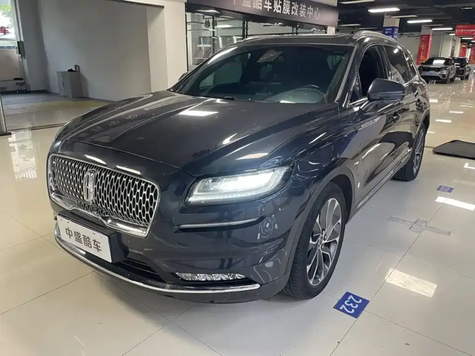 Lincoln Nautilus 2.0T AWD Elegance Edition 2022