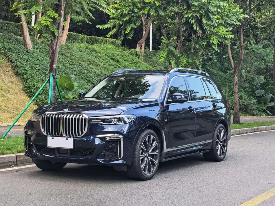 BMW X7 Facelift xDrive40i Executive M Sport Package 2022