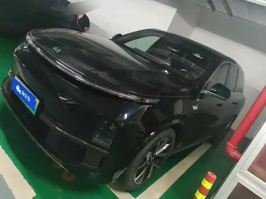 Li Auto Li L8 Pro 2023