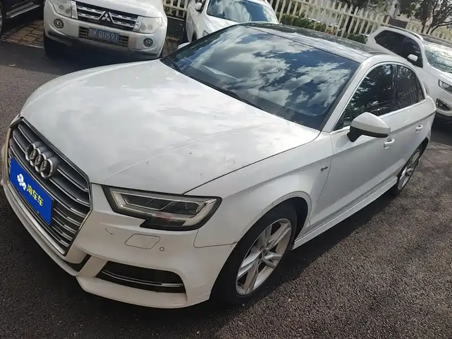 Audi A3 Limousine 35 TFSI Fashion China VI 2020