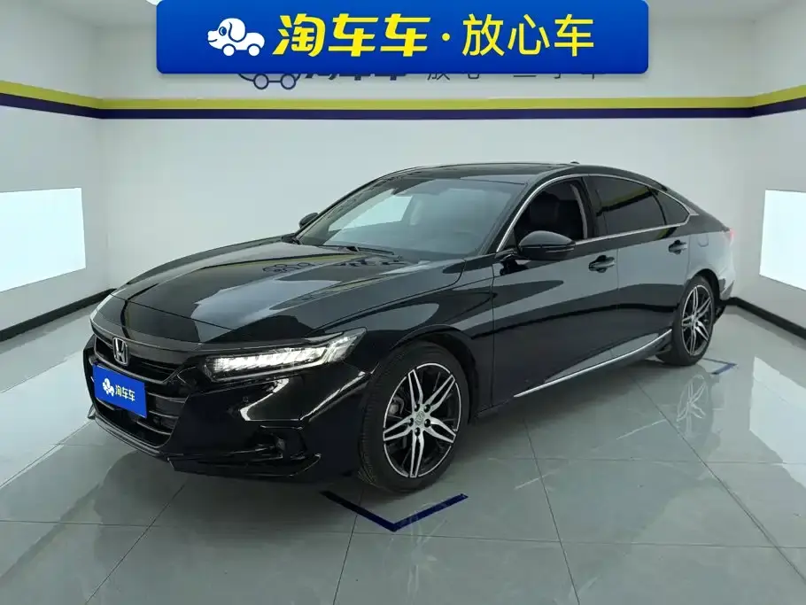 Honda Accord 260TURBO Phantom Night Premium 2022