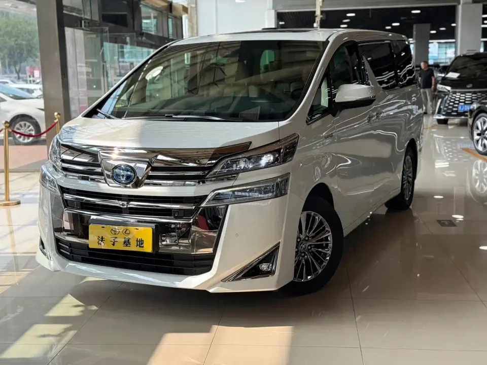 Toyota Vellfire Twin Engine 2.5L HV Premium Edition 2021