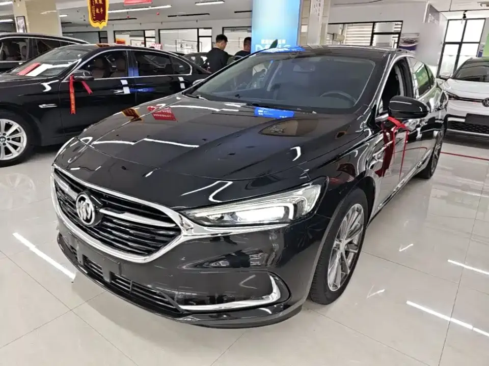 Buick LaCrosse 652T Luxury 2023