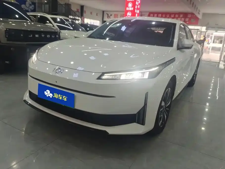 Changan Qiyuan A05 Model True Fragrance Edition 70 Surpass 2025