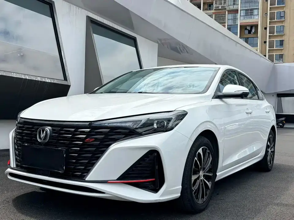Changan Eado PLUS Blue Whale NE 1.4T GDI DCT Premium Edition 2022