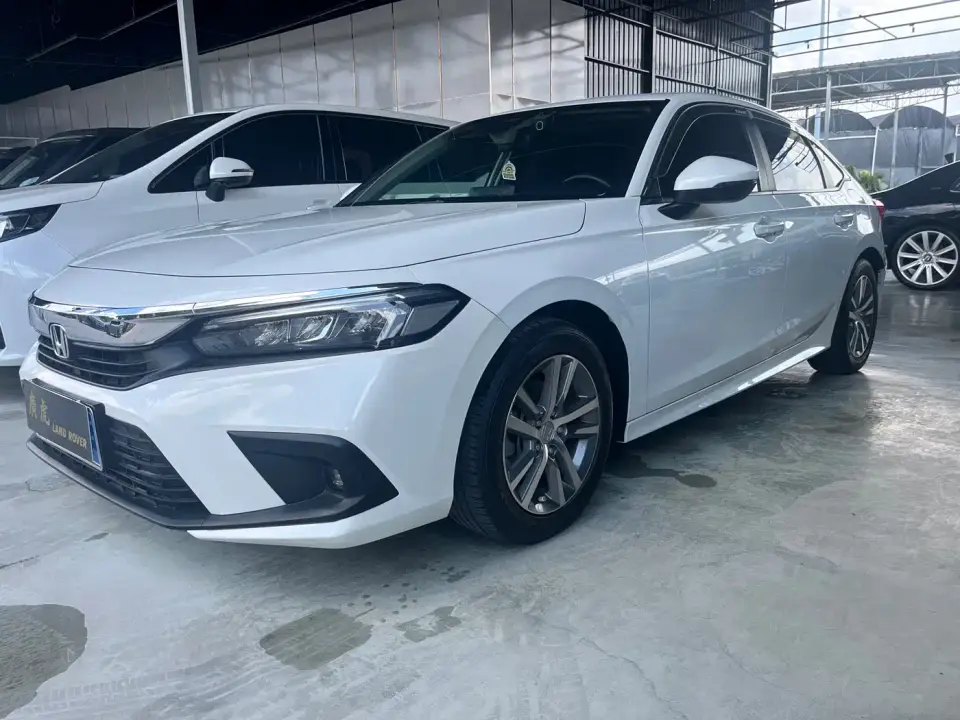 Honda Civic 240TURBO CVT Dynamic Edition 2024