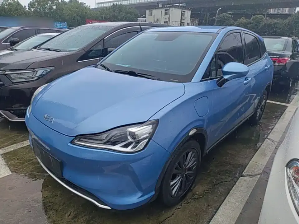 Neta Nezha V Trend 400 Lite 2022
