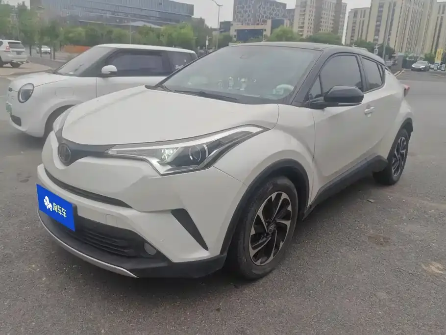Toyota IZOA 2.0L Yichi Edition China V 2019