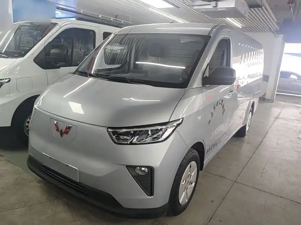 Wuling Motors Wuling Yangguang 300km Comfort Enclosed Van 60kW 2025